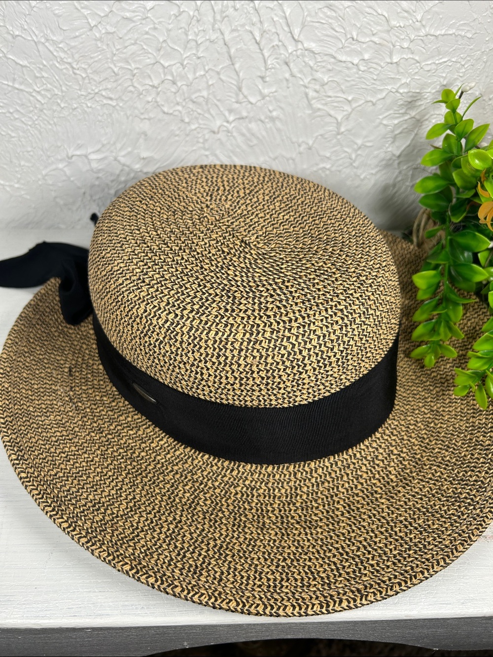 Coolibar “ Clara” Sun Hat Wide Brim Straw Sun Hat with Black Band UPF 50+ - Picture 9 of 14